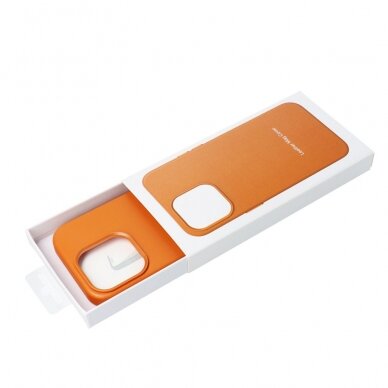 iPhone 15 orange MagLeather MagSafe nugarėlė 11