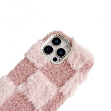 iPhone 16 PRO MAX pink nugarėlė Fluffy Checkered Pattern 4